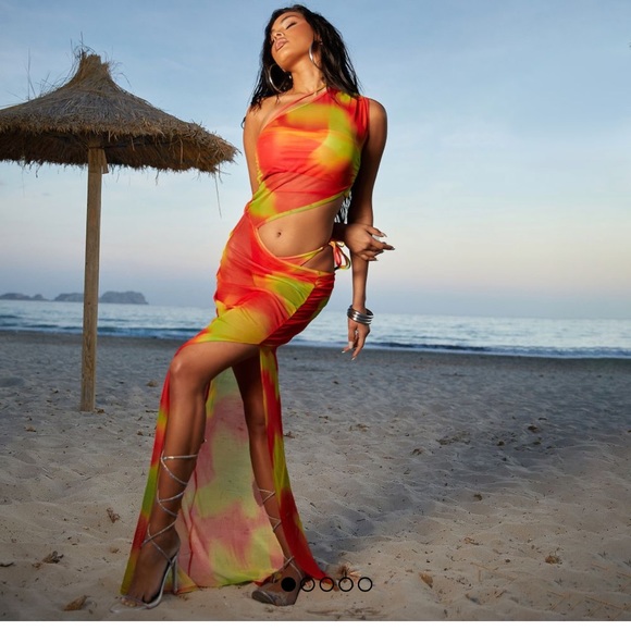 EGO Other - EGO Swim Coverup *NWT*